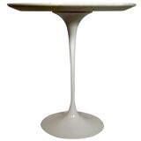 Eero Saarinen table for Knoll International