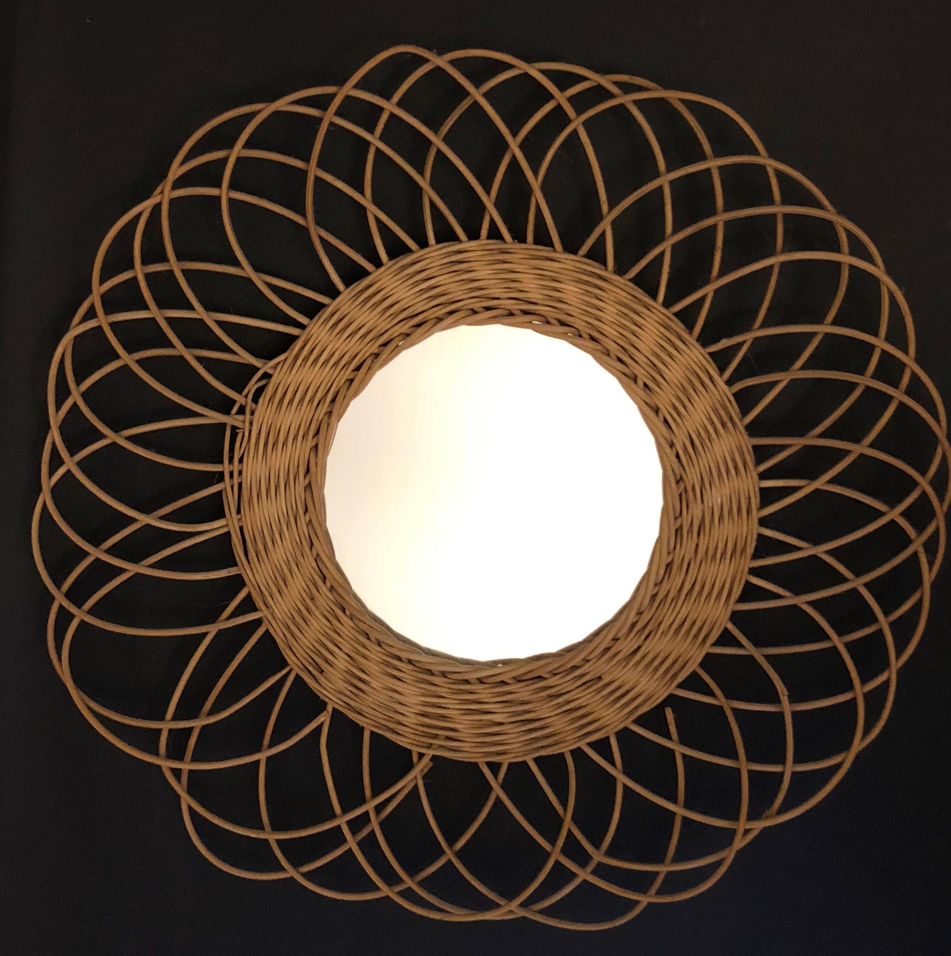 Round wicker mirror