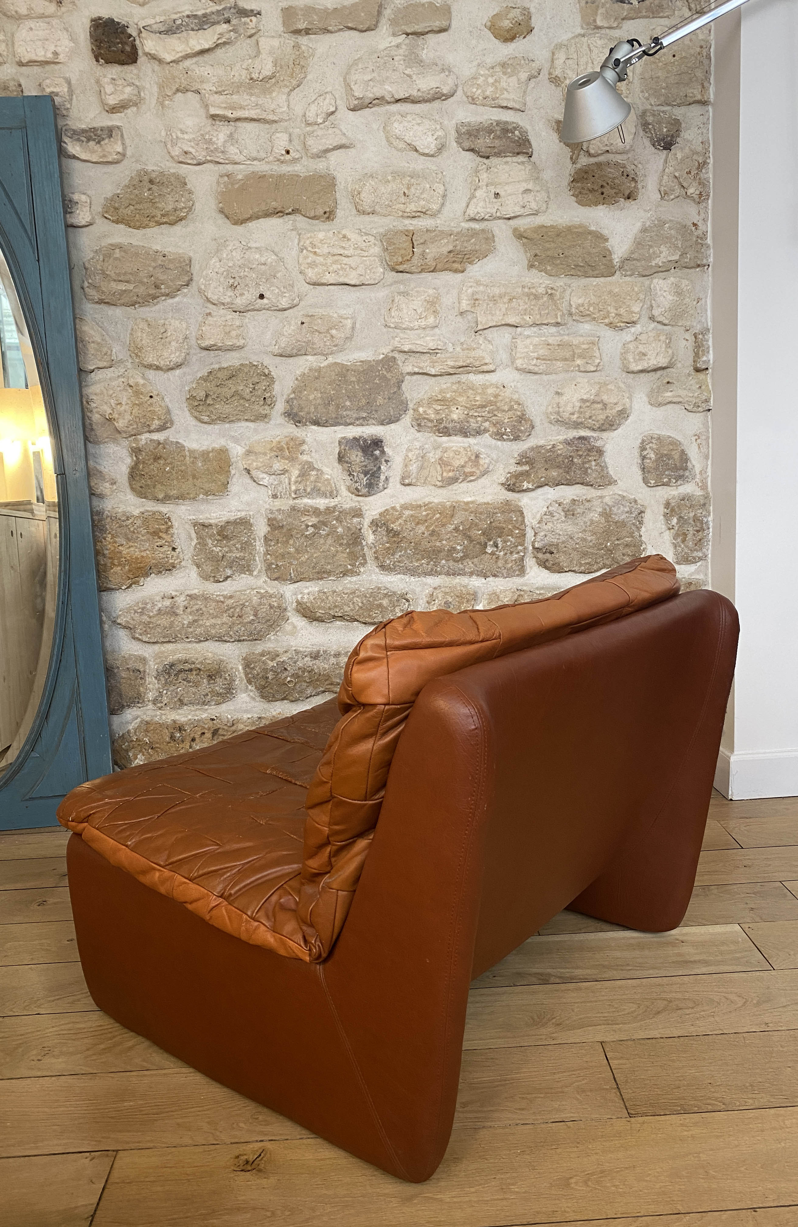 Airborne leather armchair