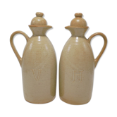 Huilier et vinaigrier en grès