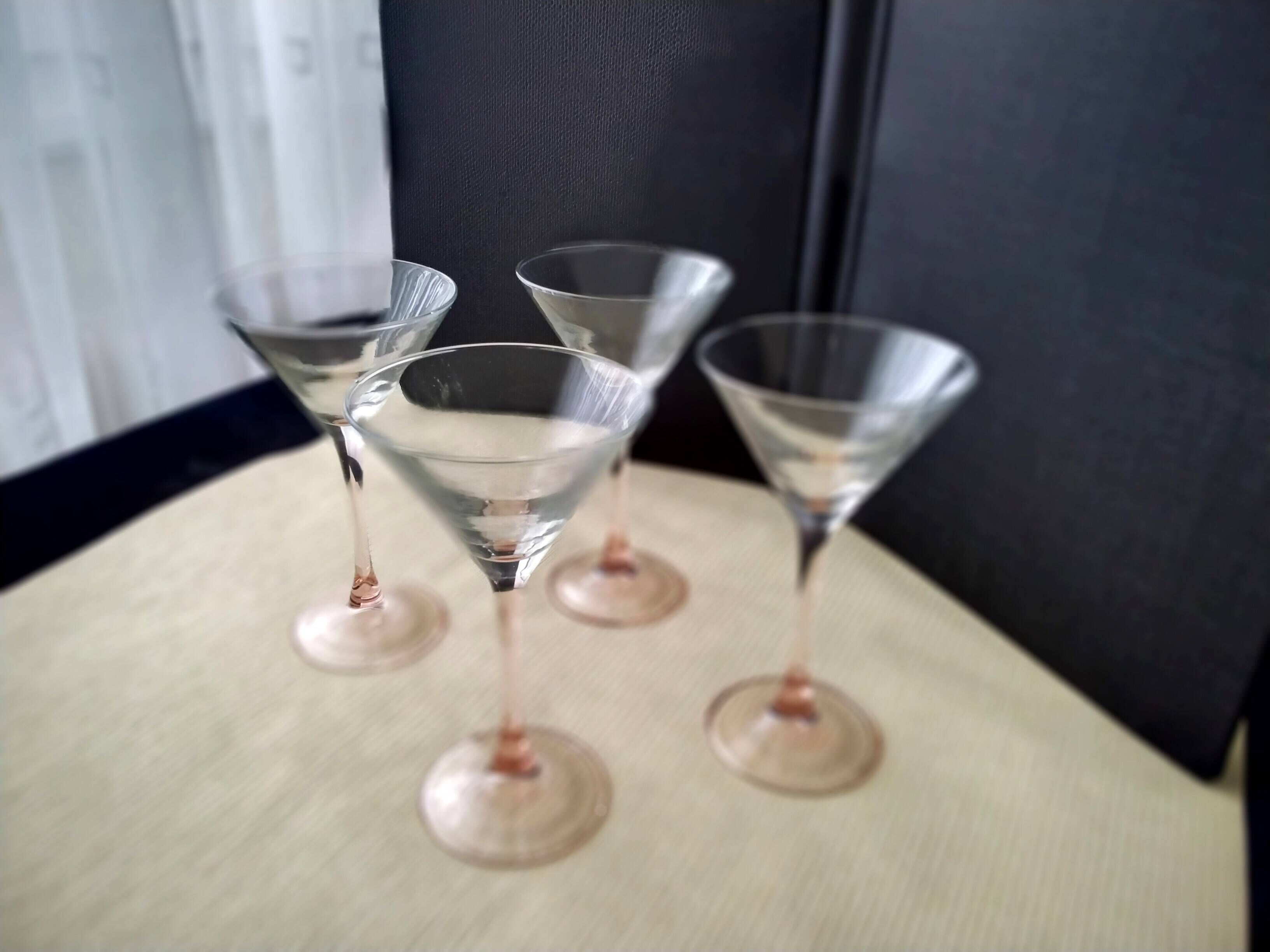 4 luminarc cocktail glasses pink foot