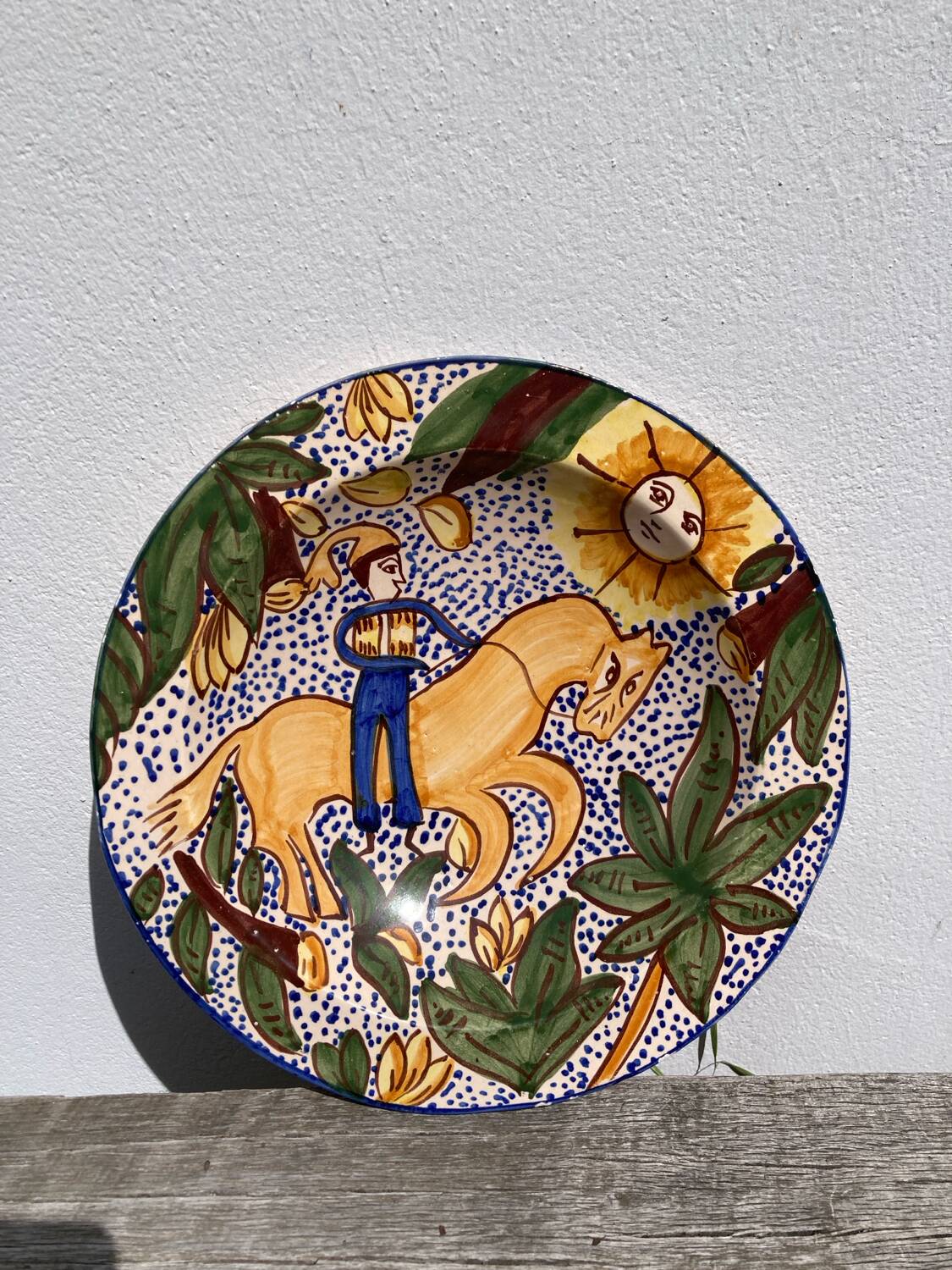 Plat mural vintage en céramique