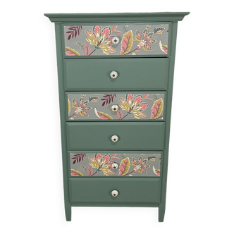 Old dresser