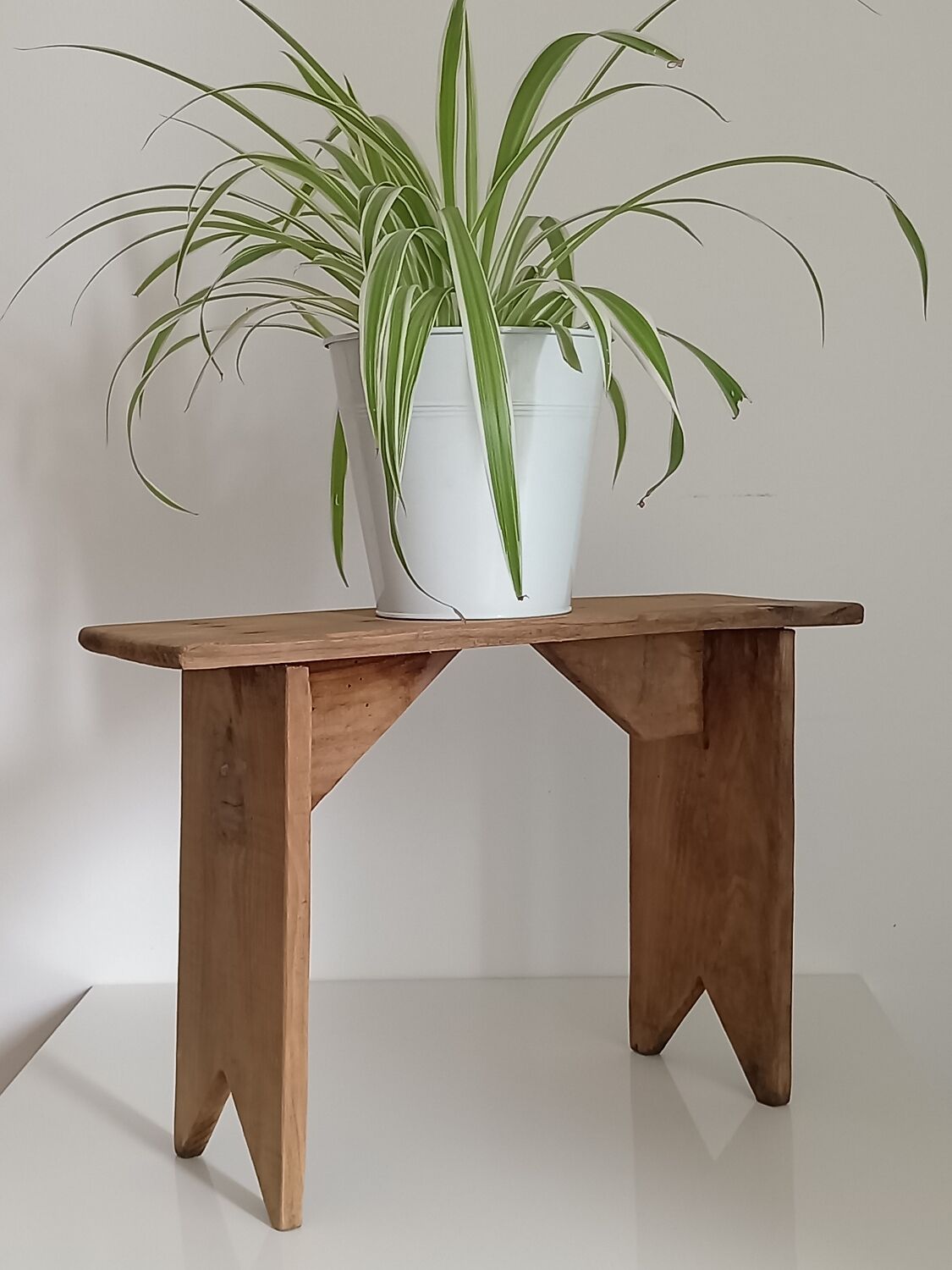 Stool/Farmhouse stool/Plant stand