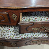 18th century Louis XIV period chest of drawers in solid walnut