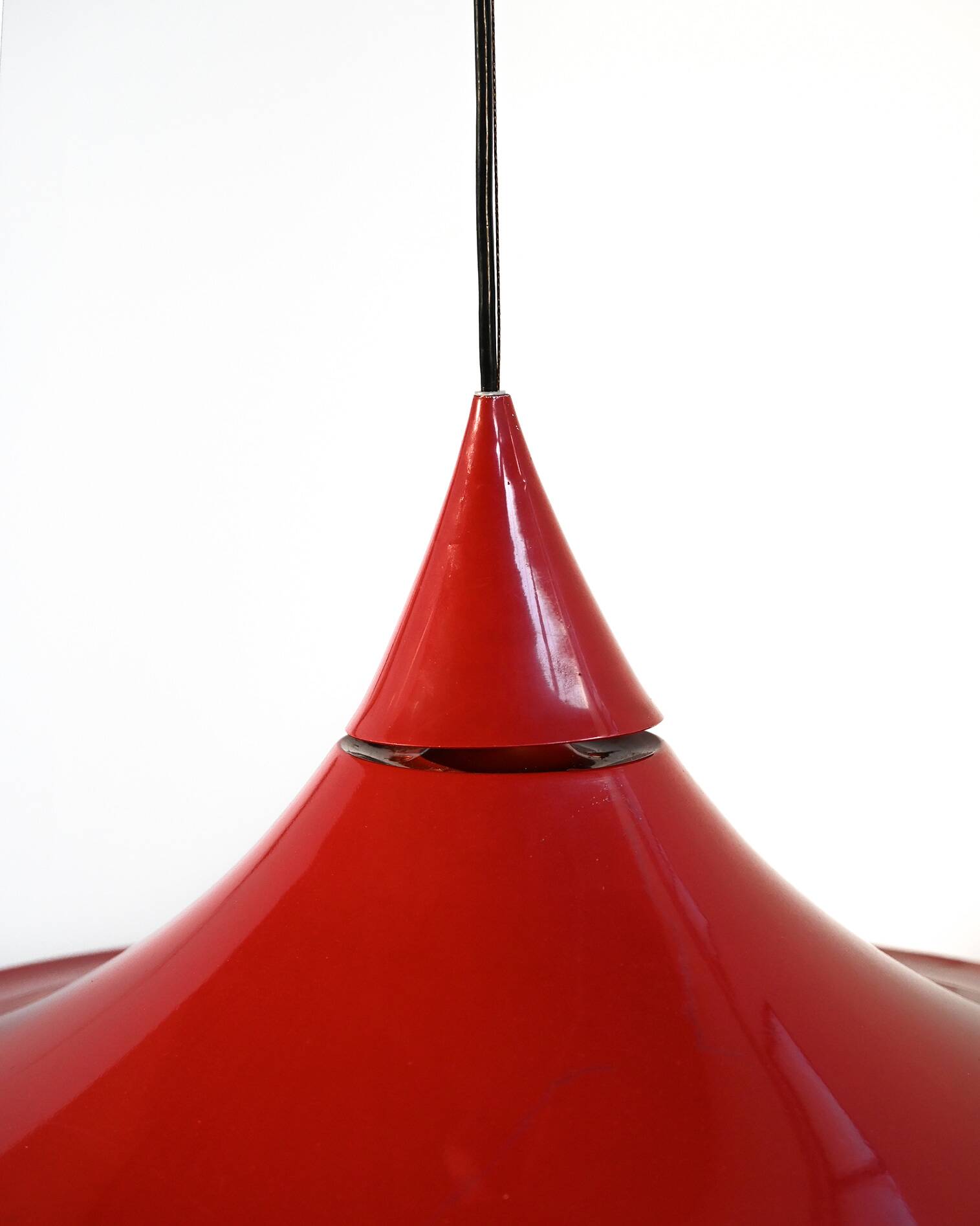Pair of pendant lamps attributable to the “Semi” model by Claus Bonderup