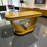 Art Deco table style