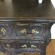 Commode patine noire cirée