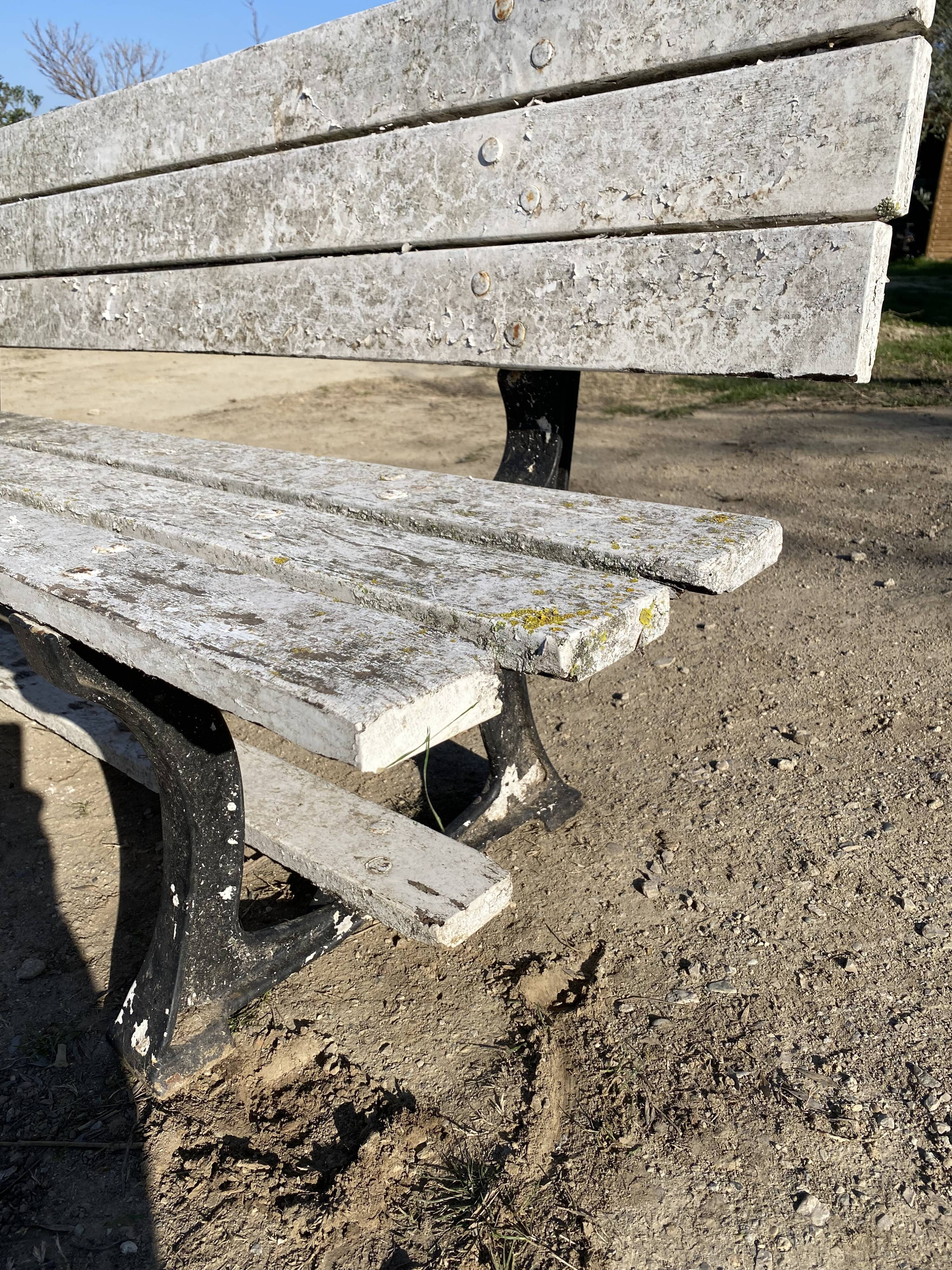 Banc de jardin et parc Kuhn