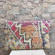 Vintage Berber kilim cushion cover: Moroccan wool cushion 60x40cm