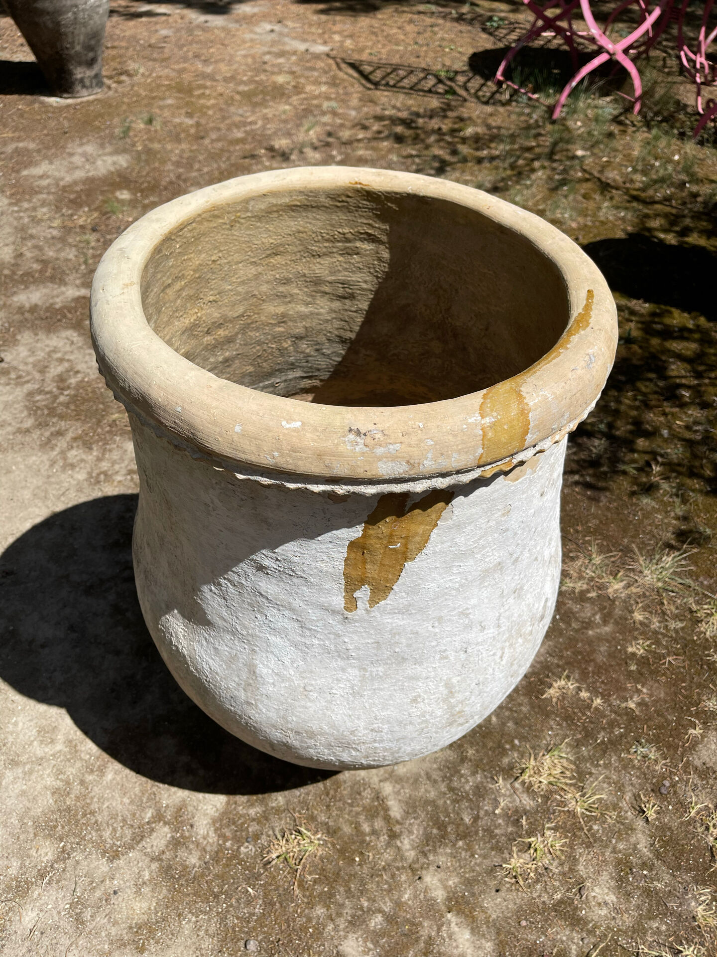 Ancient terracotta pottery jar