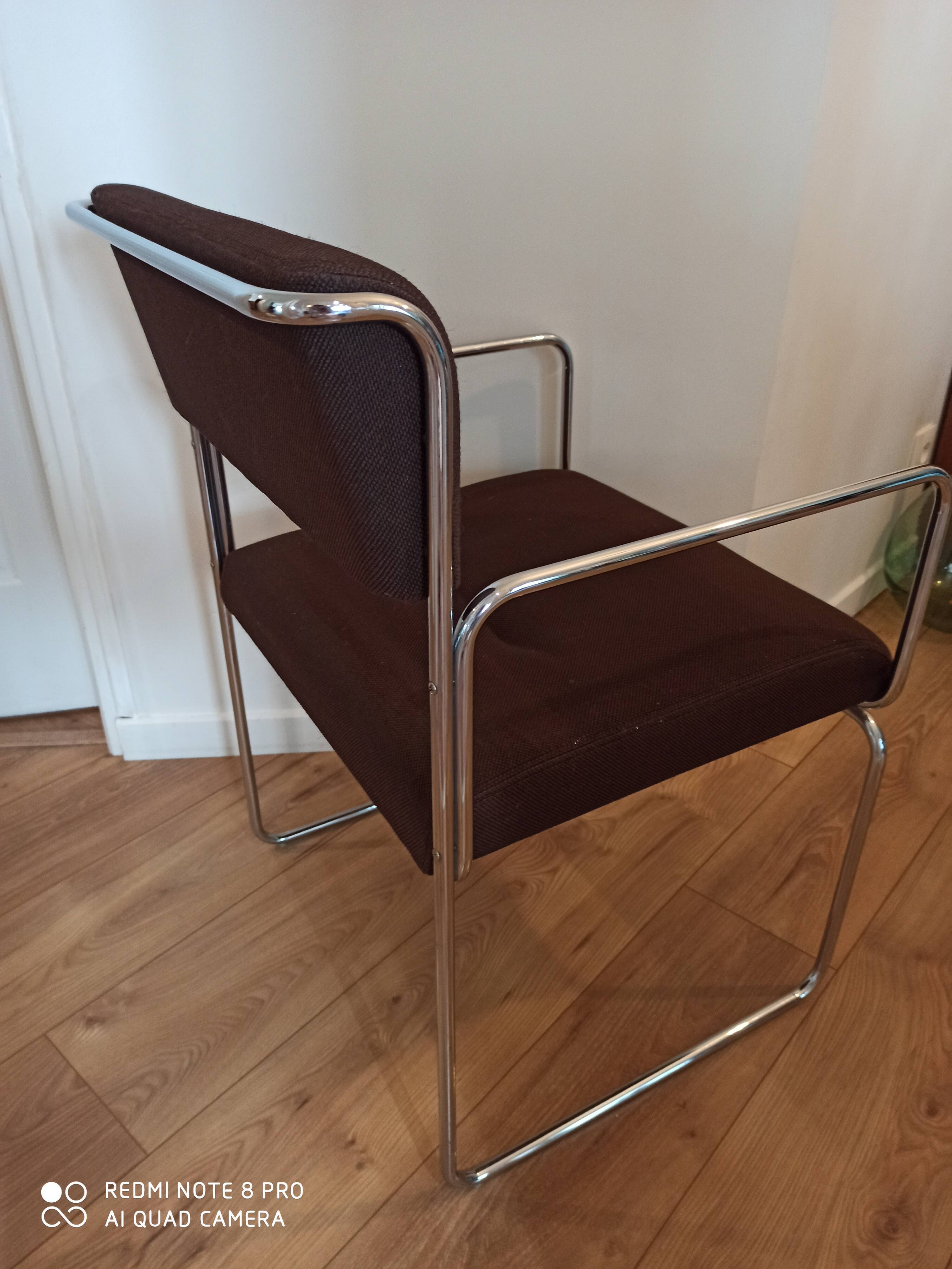 Minny vintage chair by Giovanni Carini