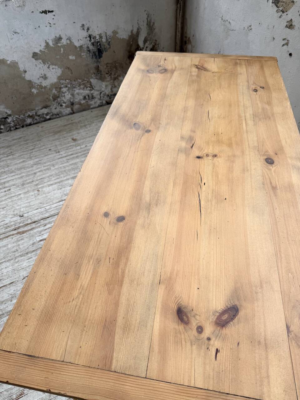 Farm table in pine, 1950s