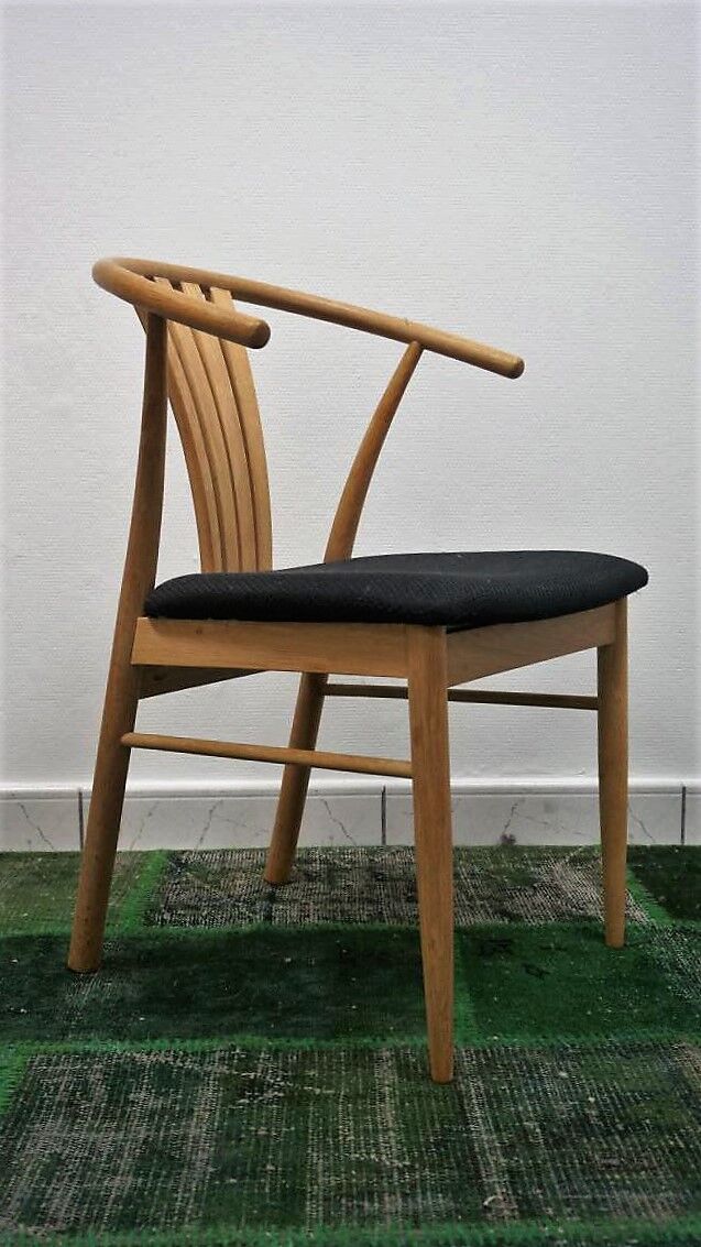Série de 4 chaises scandinaves