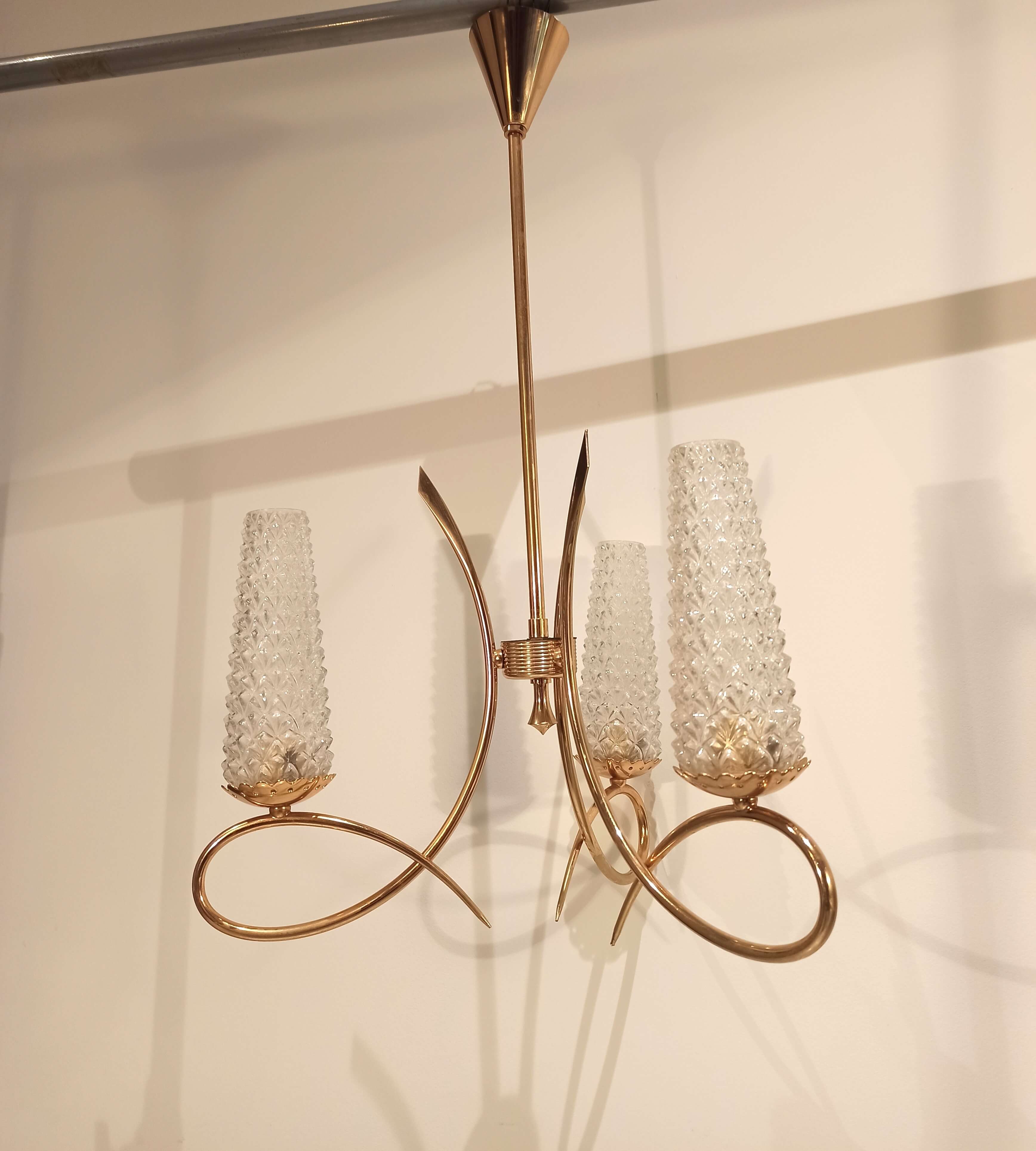 Chandelier suspension vintage tulips molded glass golden support