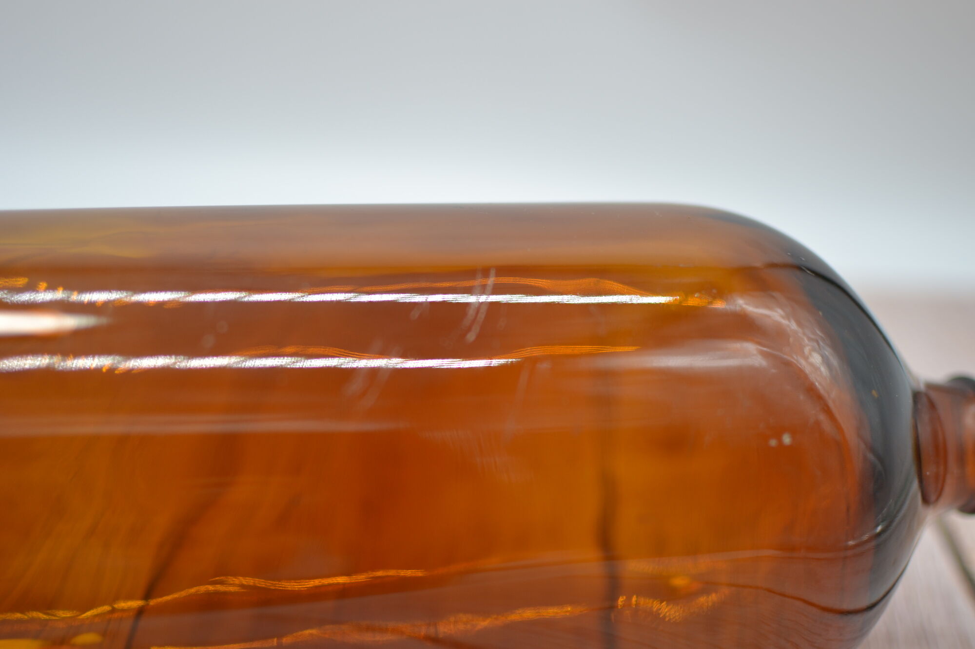 Old bottle amber glass pharmacy large capacity 2 liters