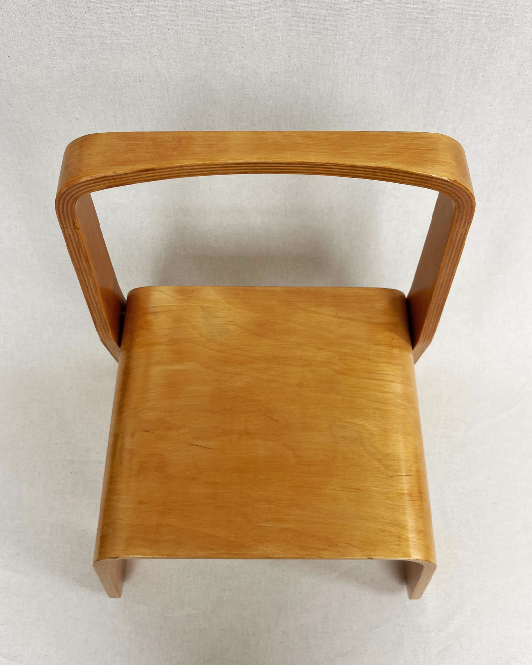 Chaise enfant scandinave