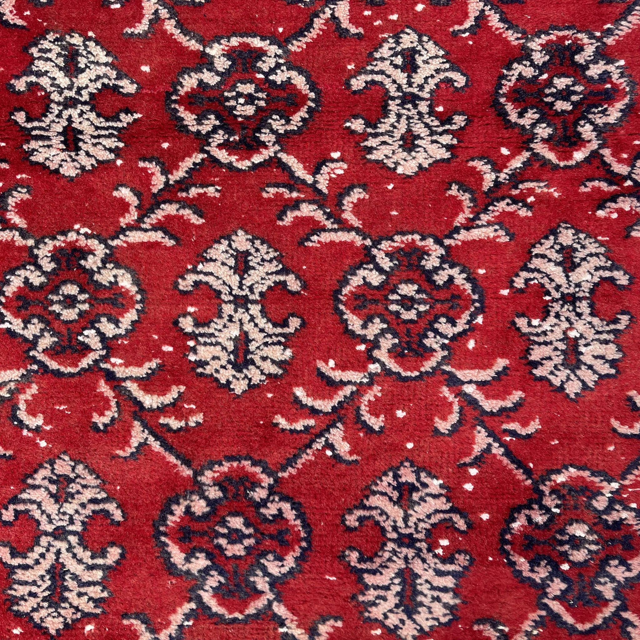 Turkish rug , 166 x 70 cm