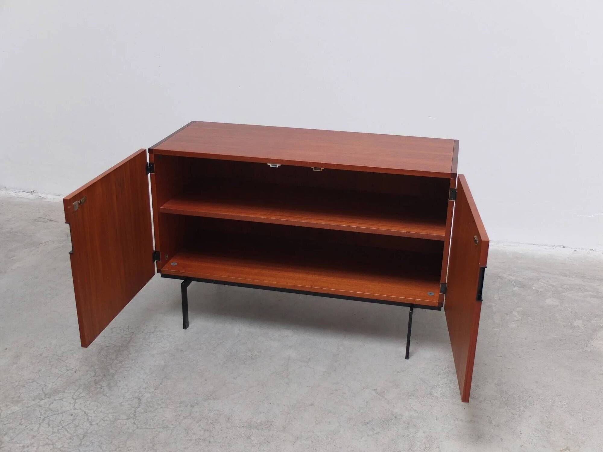 Rare 'DU02' sideboard by Cees Braakman for Pastoe, 1958
