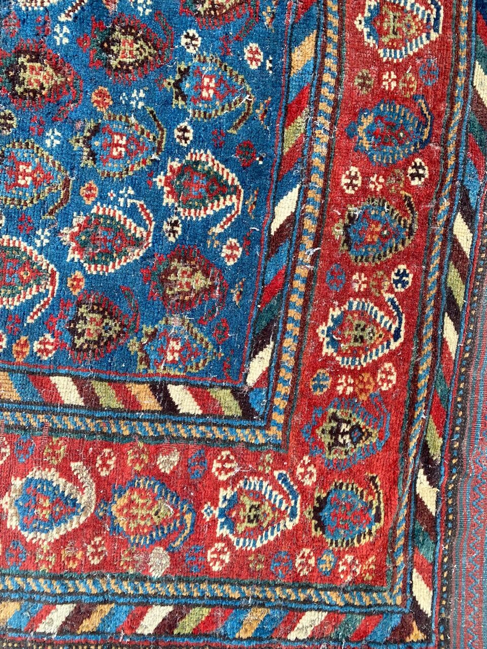 Pretty old Persian carpet of ghashghai handmade 177x328 cm