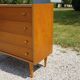 Commode vintage pieds fuseau