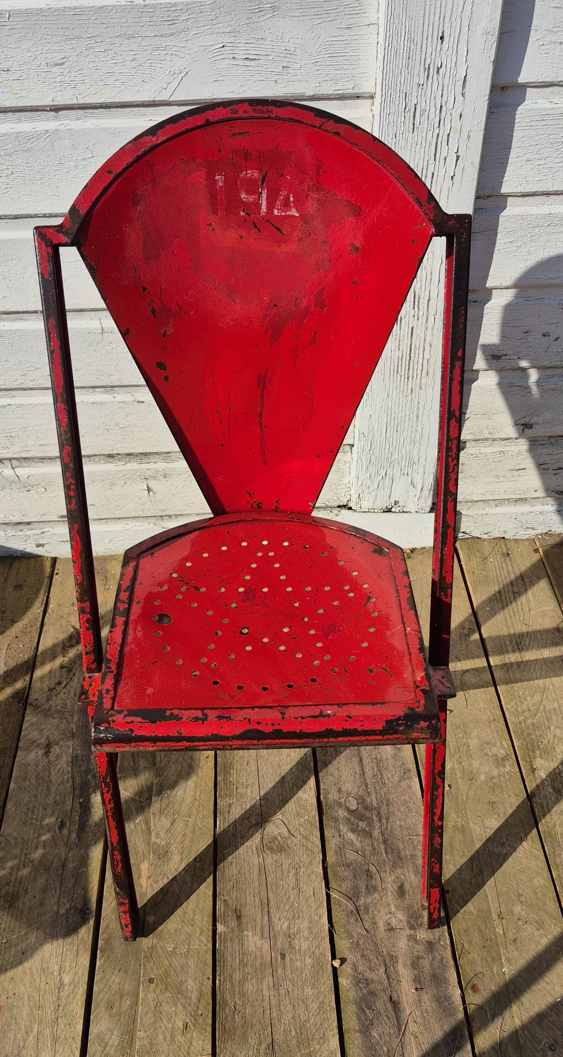 Set of 5 François Caruelle metal chairs