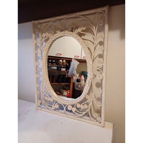 Vintage mirror in rattan and wicker