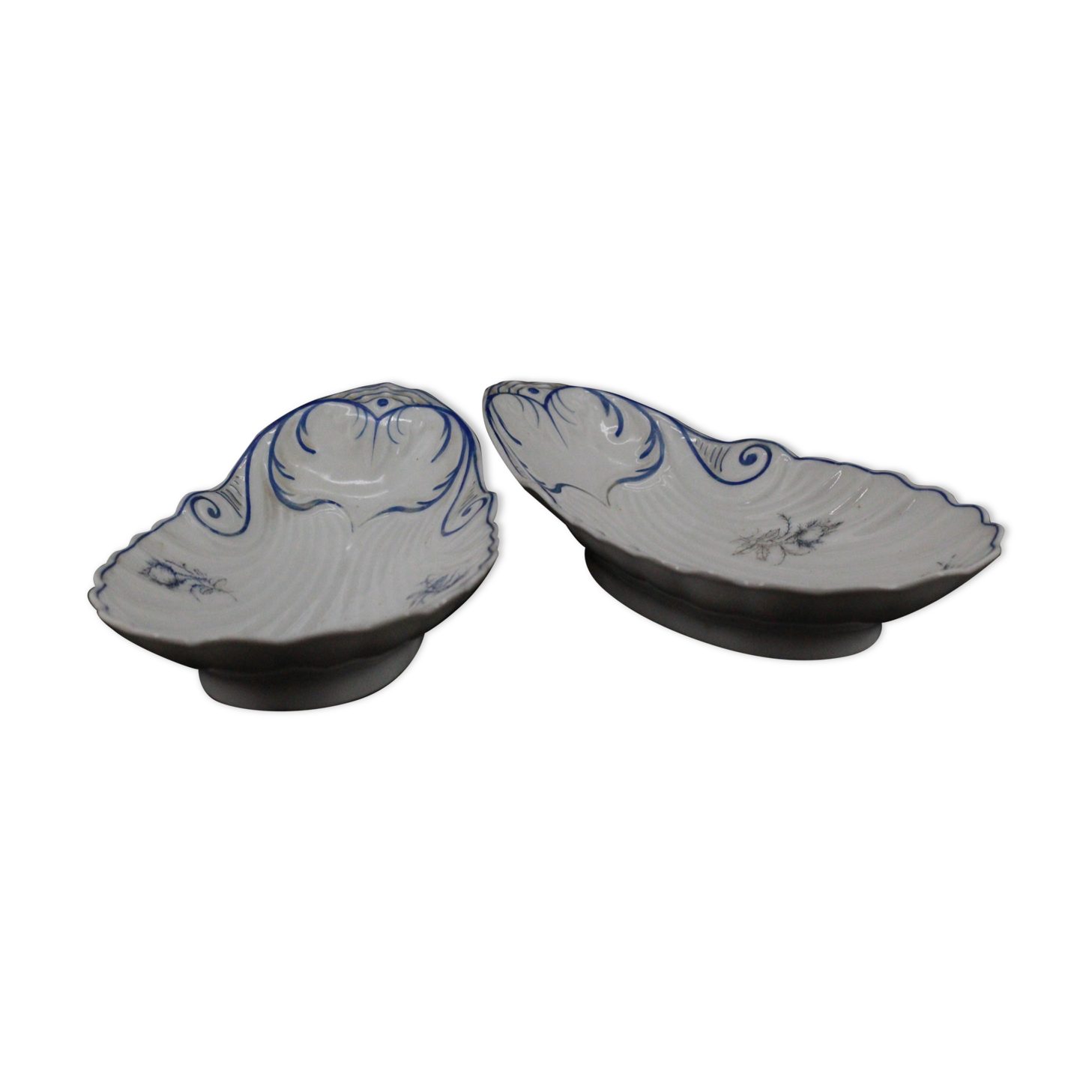 Lot de 2 anciennes coupelles
