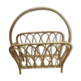Magazine rack in rattan