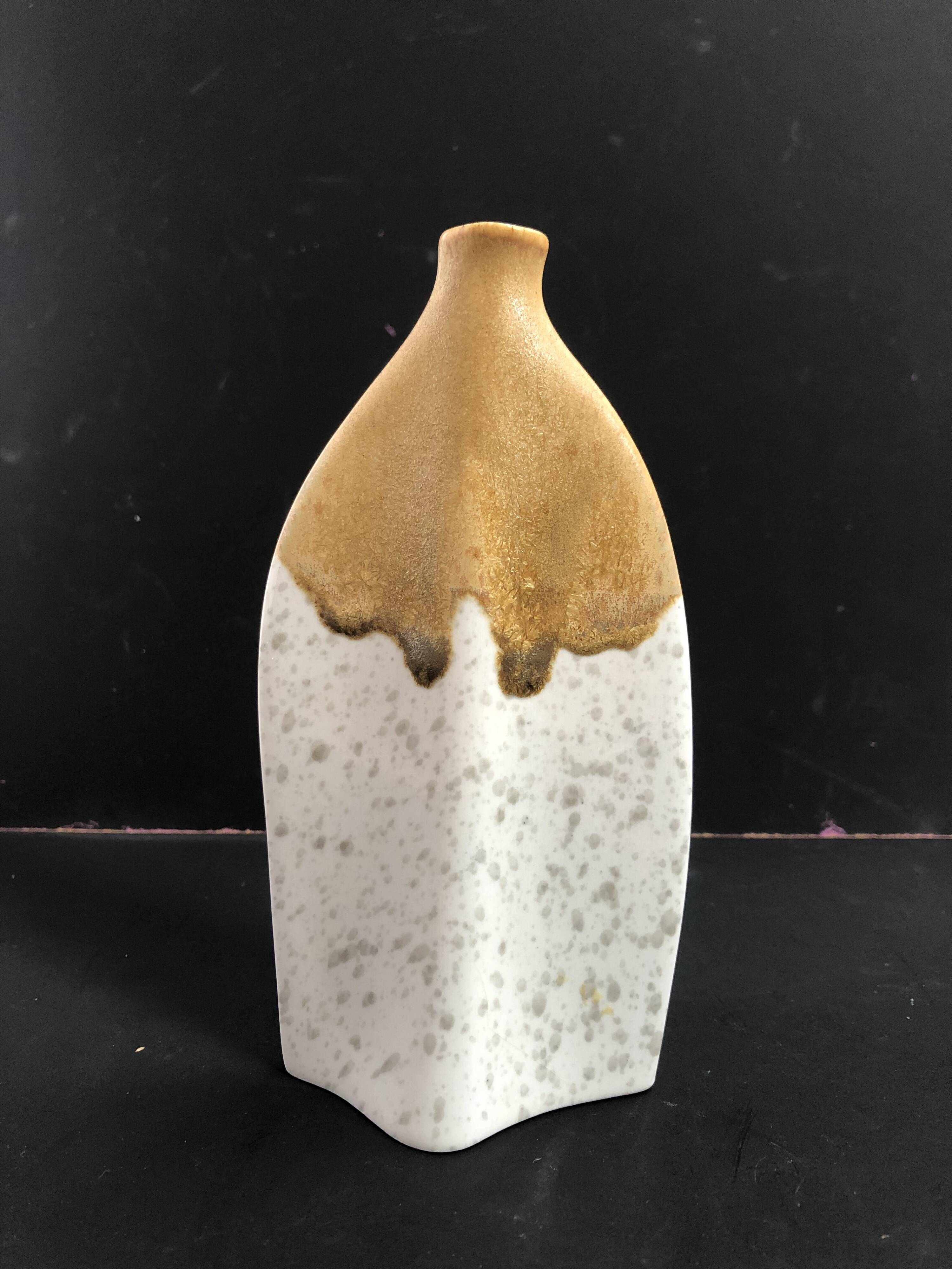 Modern sgrafo vase by Peter Müller, Germany