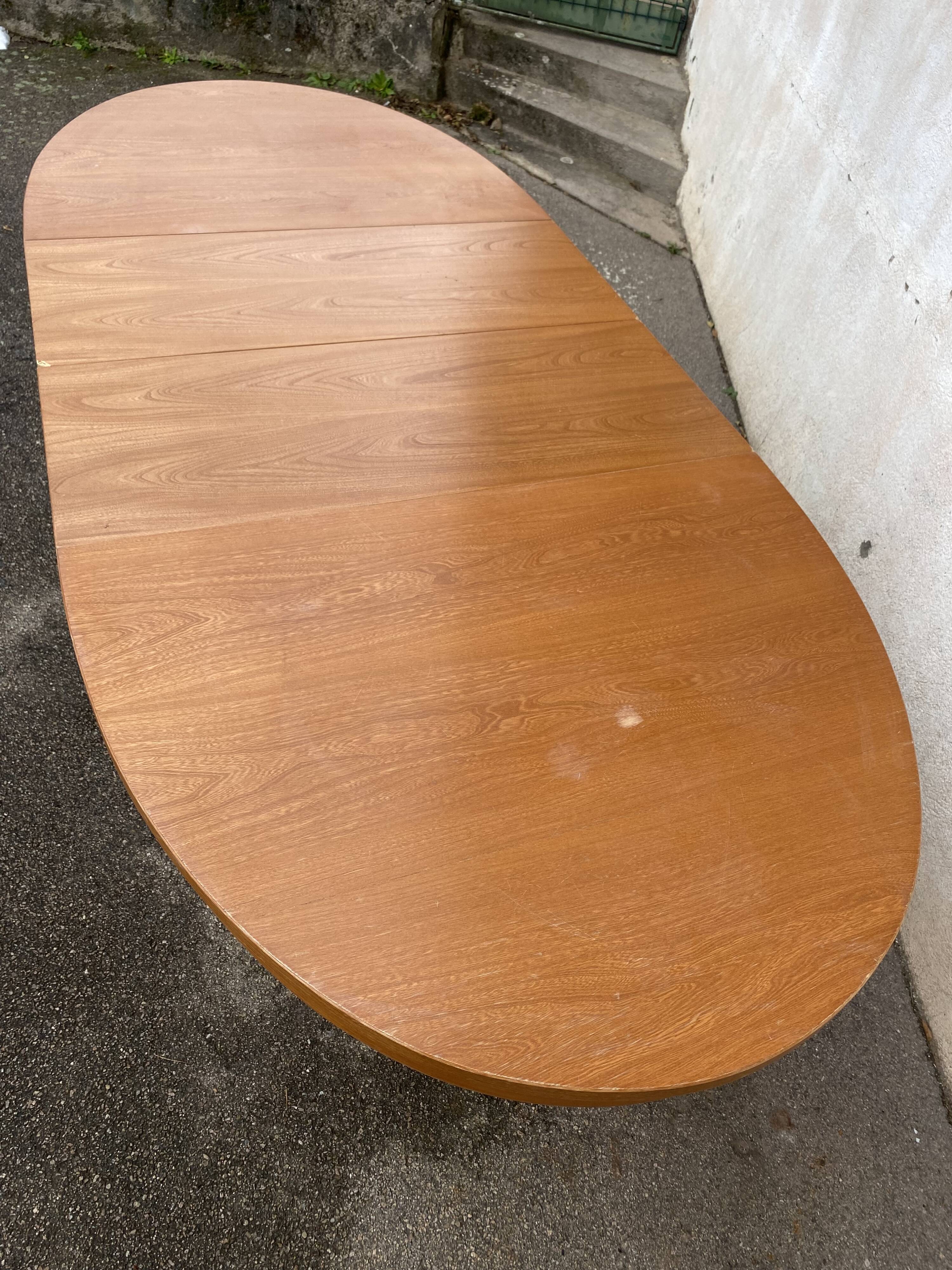 Baumann elm table