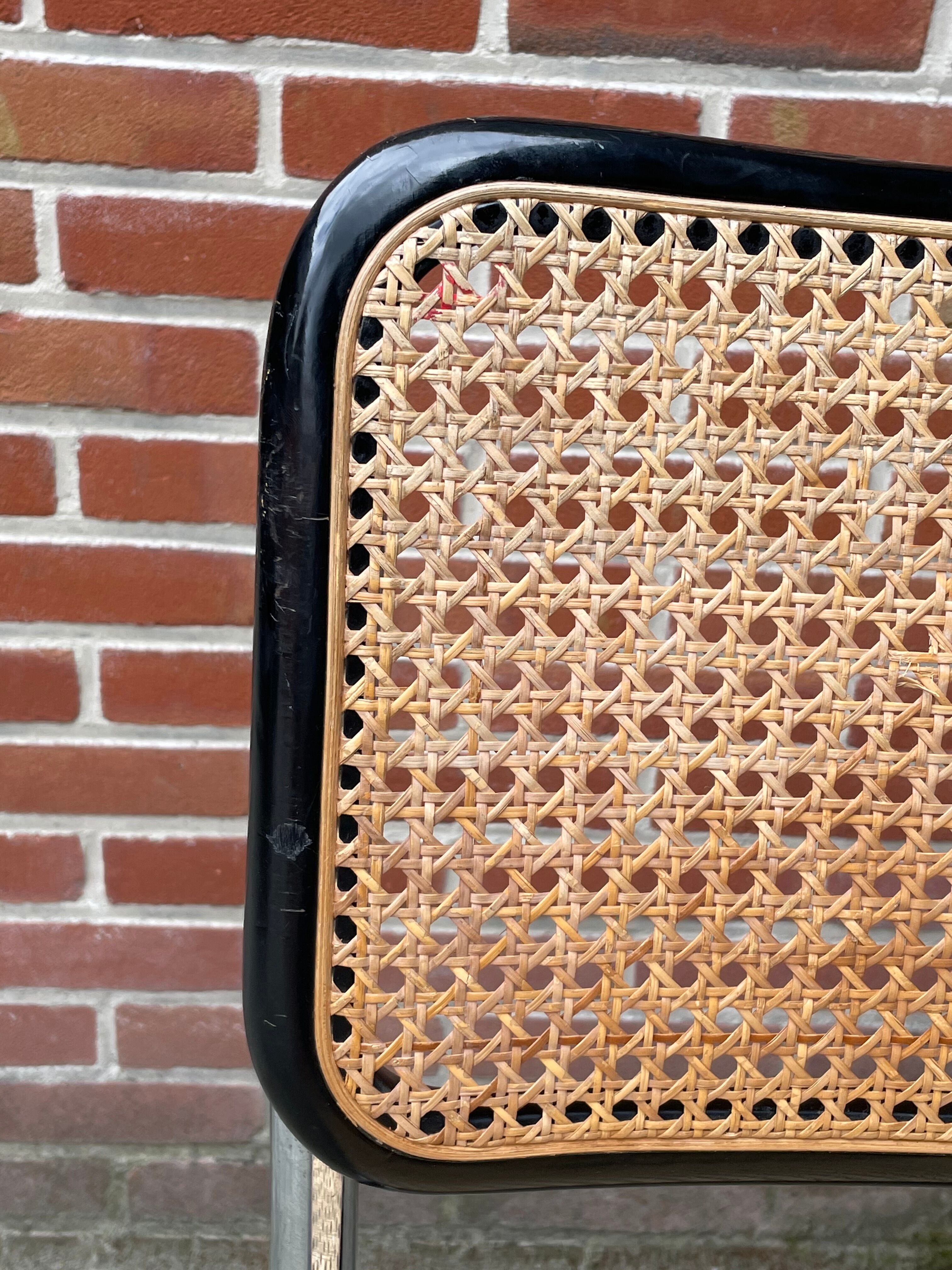 Cesca design chair b32 model