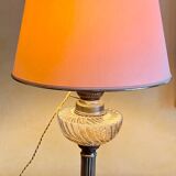 Lampe à pétrole montée en lampe