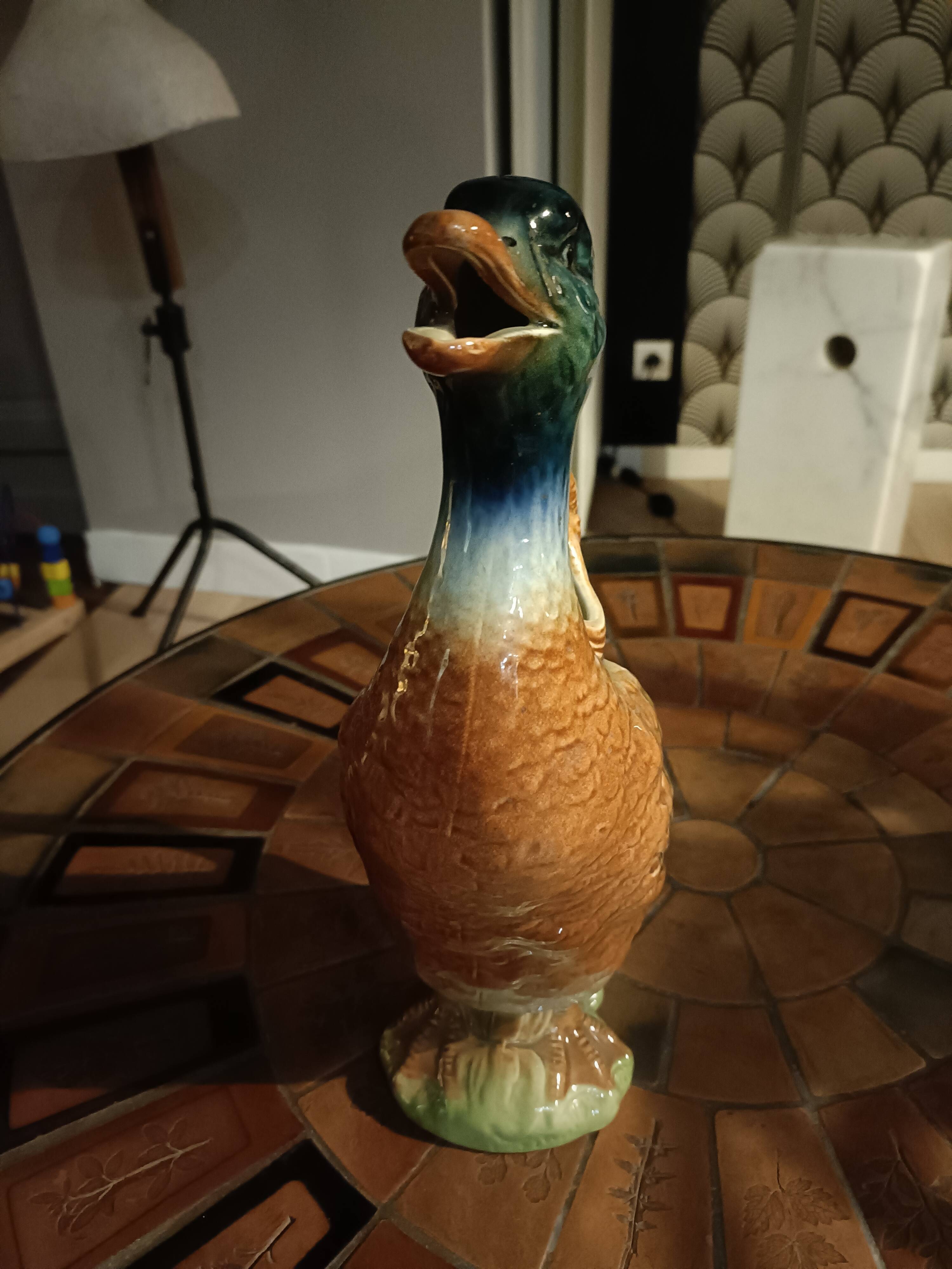 Duck slip signed Saint Clement, earthenware pitcher France