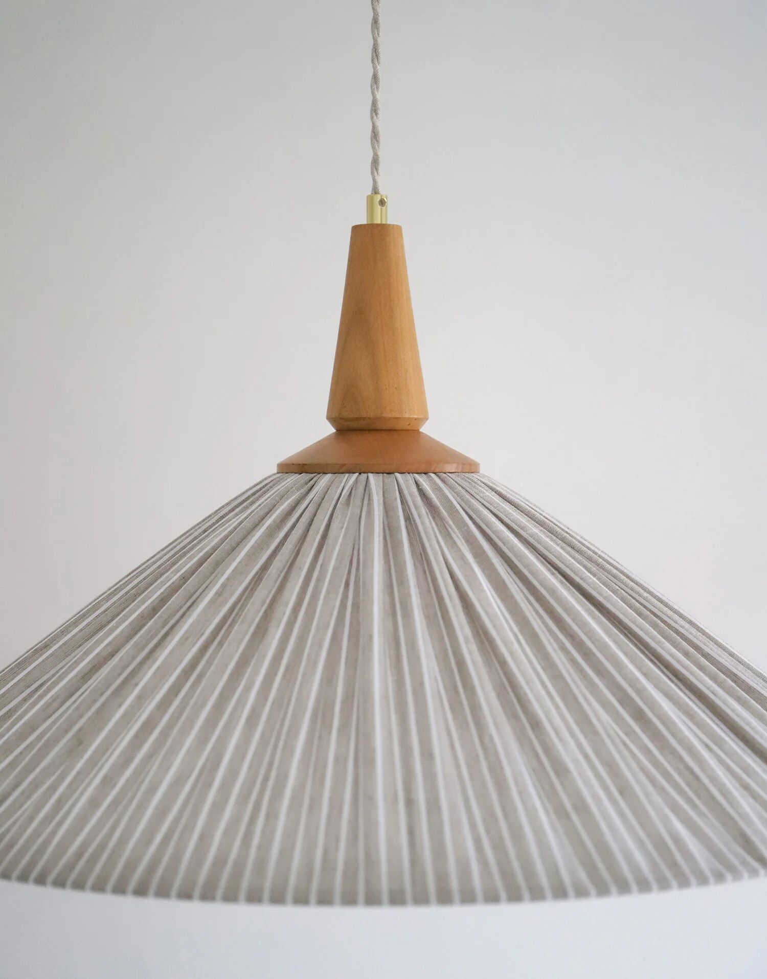 Suspension ELEONORE — 60 cm, striped olive linen and cotton