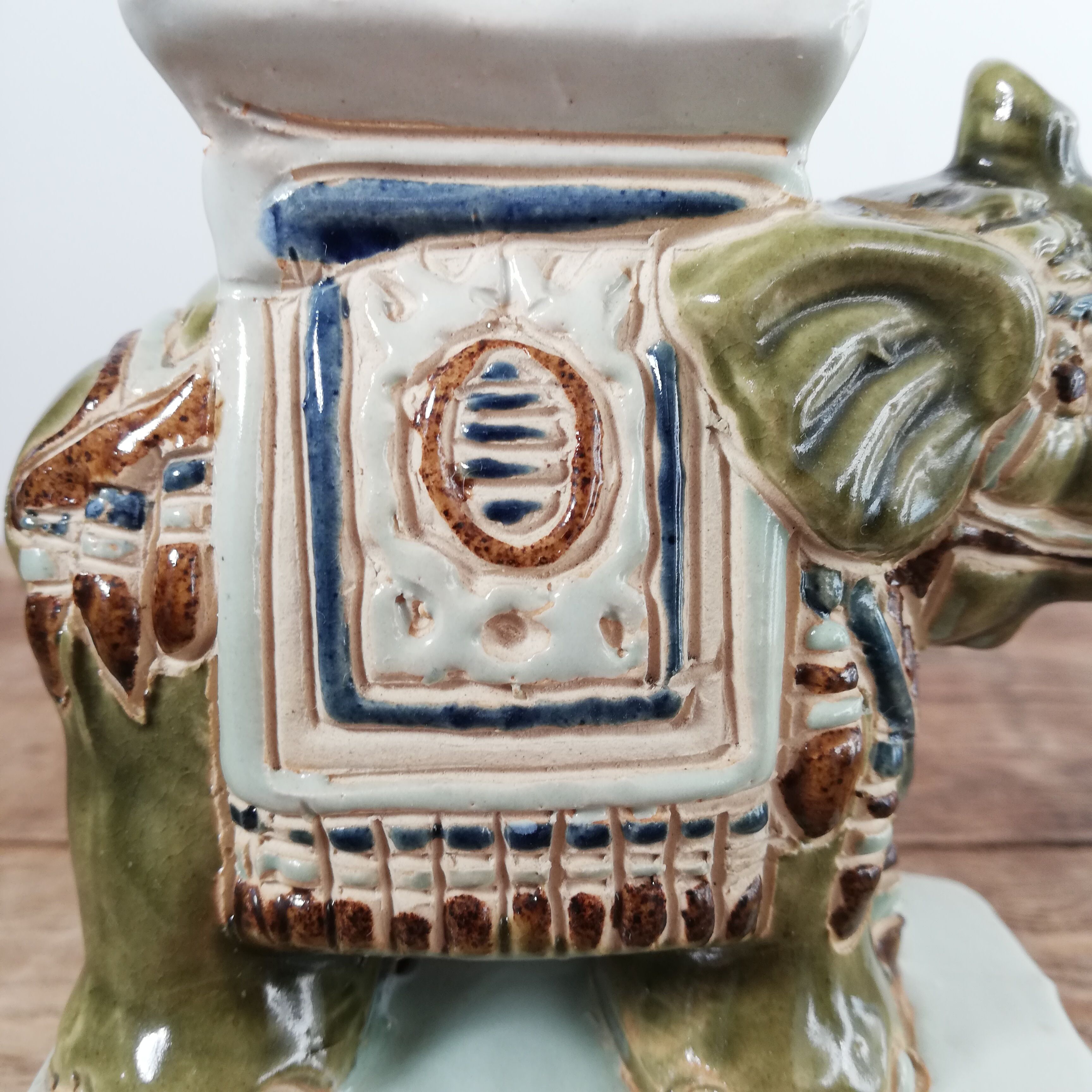 Ceramic elephant, green