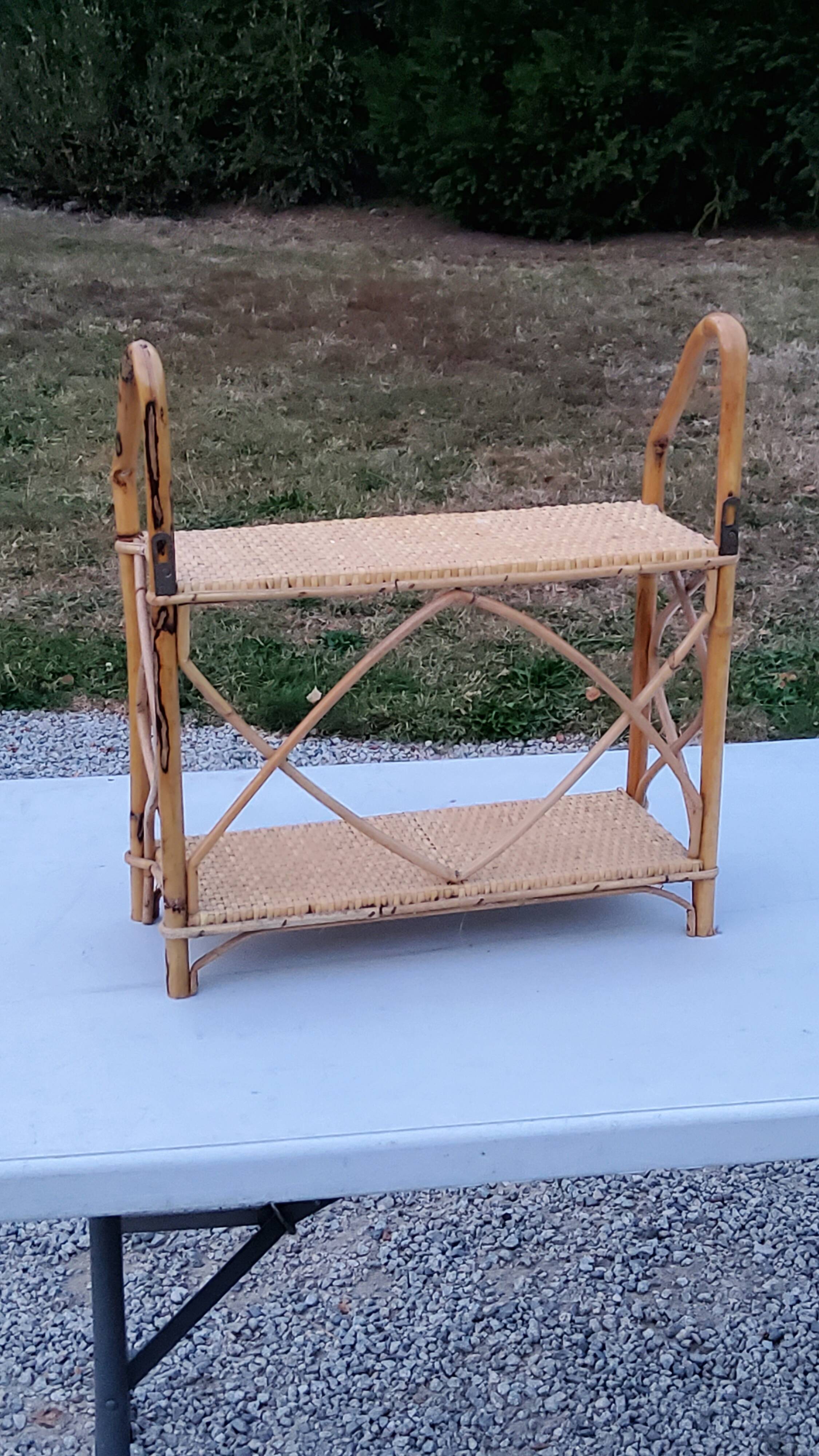Double wall shelf in bamboo and rattan from the 70s
