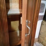 Ice cabinet
