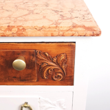 Dresser, 1930