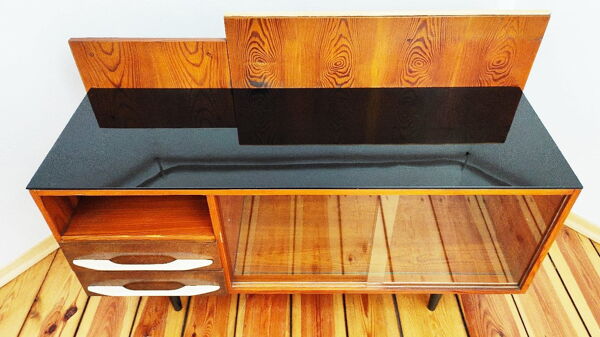 Buffet par M. Pozar, UP Závody Tchécoslovaquie années 1960