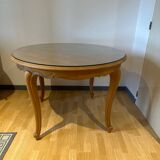 Louis XV style round air-coated table