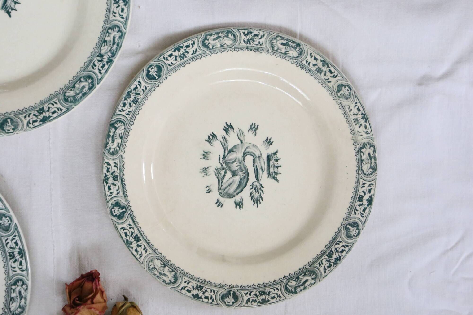 Flat plates 3, Terre de fer, Francis I motif, Salins, France