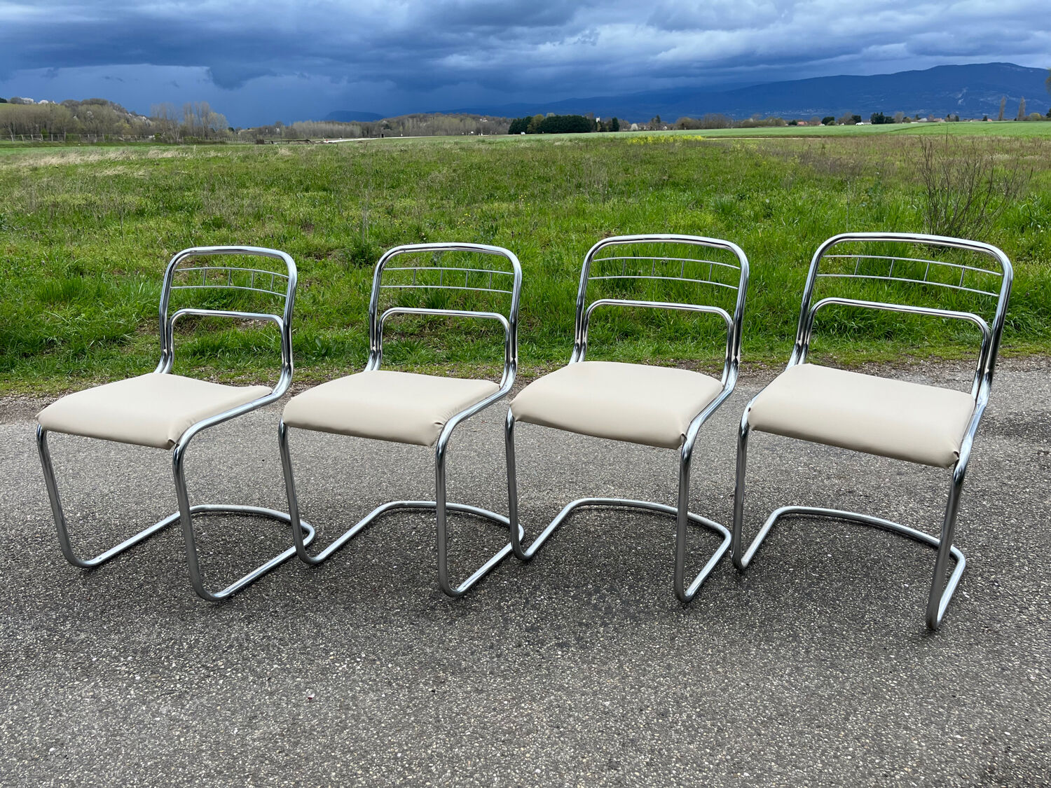 Circa chrome chairs year 1960