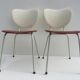 Lot of 2 vintage chairs