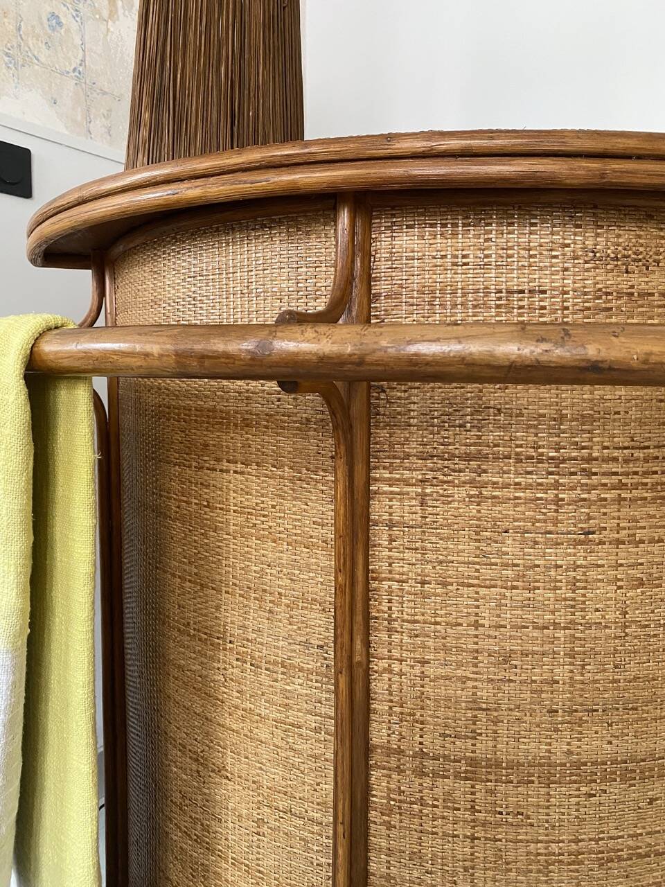 70s vintage rattan bar