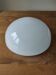 Abat-jour demi-globe  de grande taille en opaline blanche