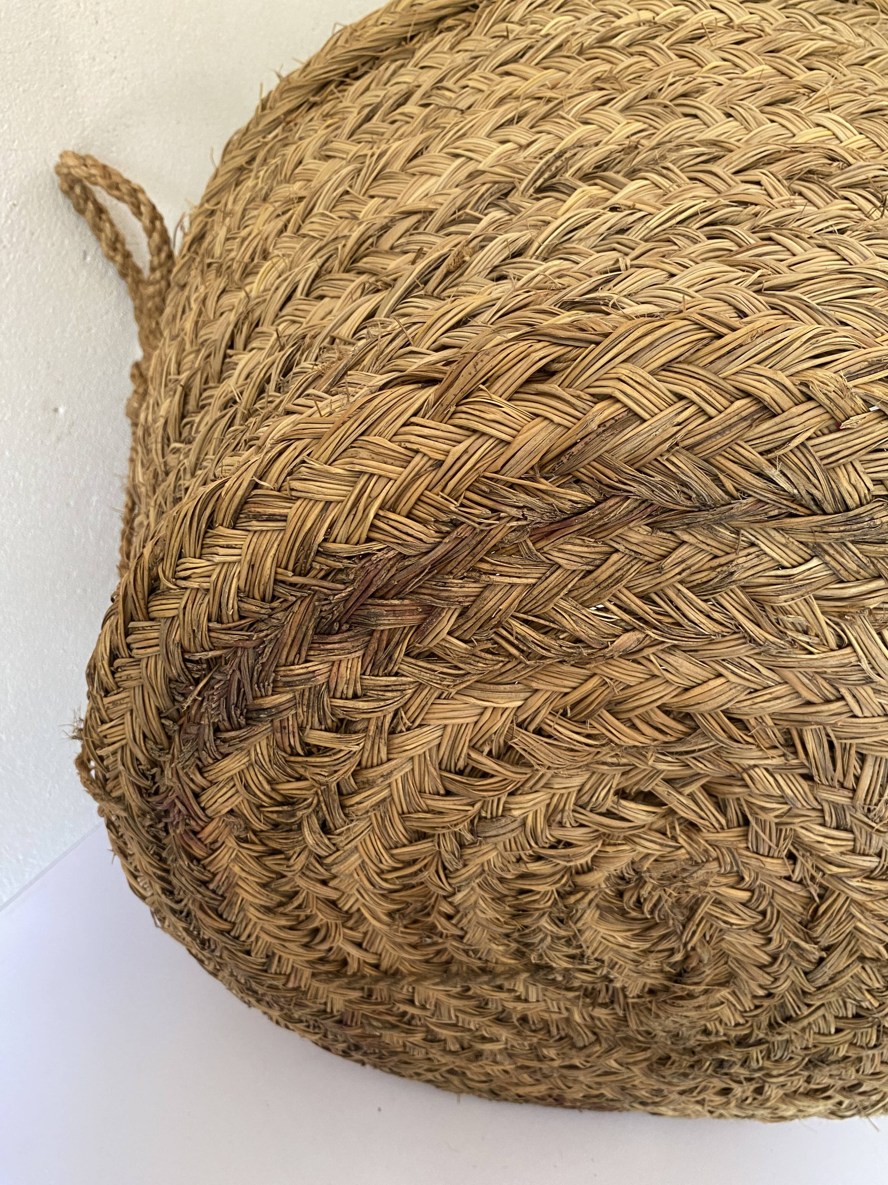 XXL woven straw basket