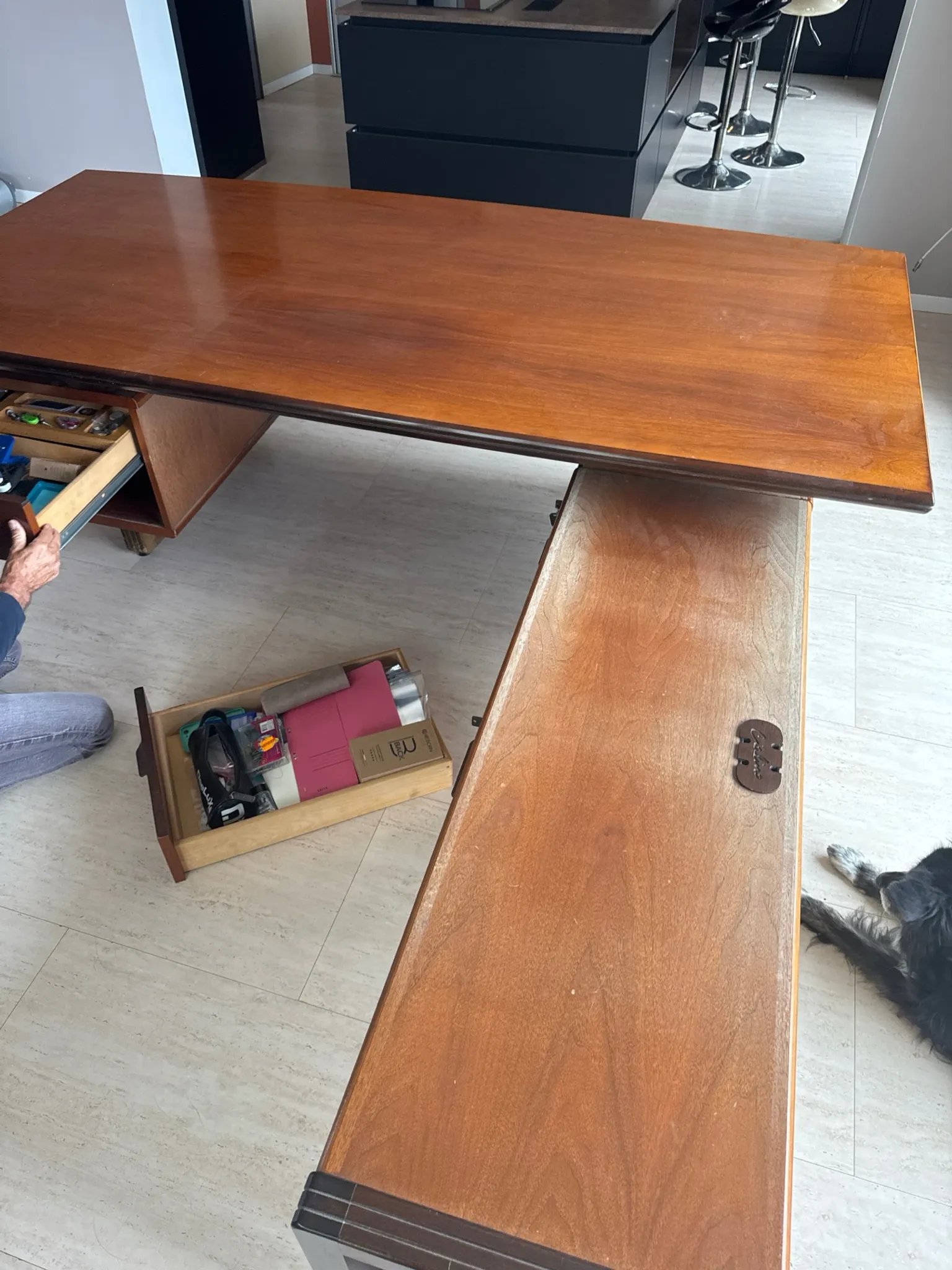 Bureau de direction d’angle vintage ciolino en bois avec retour + chai