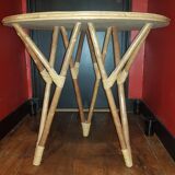 Round table