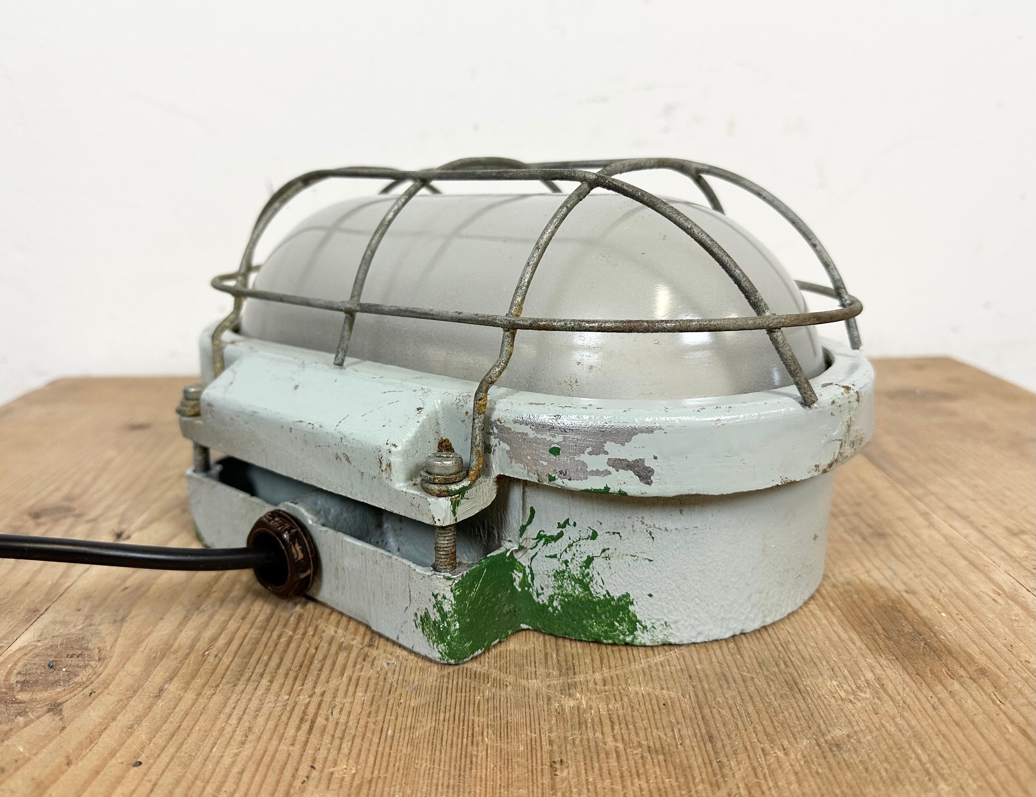 Industrial Cast Aluminium Wall Light with Milk Glass from Elektrosvit, 1970s